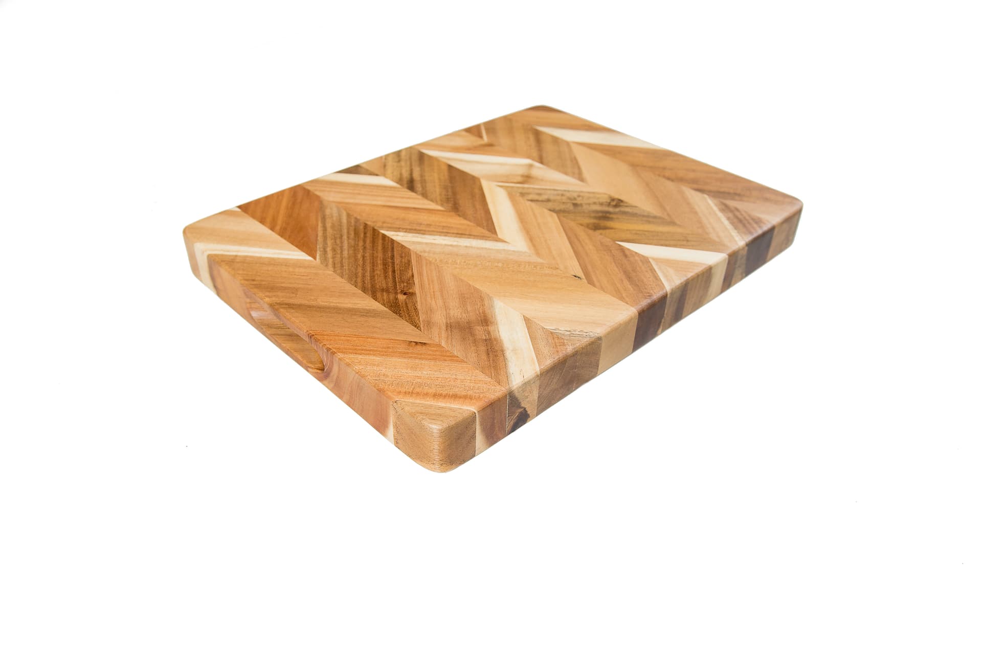 Rectangular acacia board with a Chevron pattern, illustrating the outline only